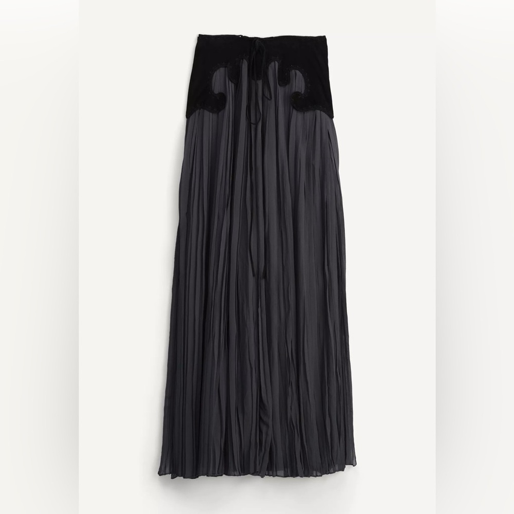 Elegant Black and Gray maxi skirt